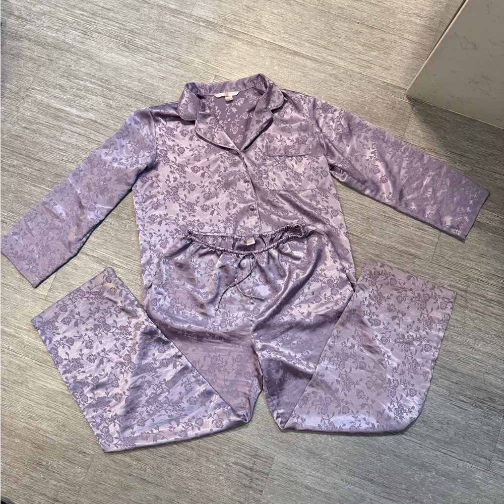 Y2K Victoria’s Secret Lavender Purple Women’s Pajama Set - Picture 2 of 16